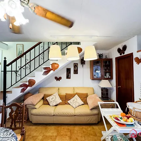 Holiday home La *